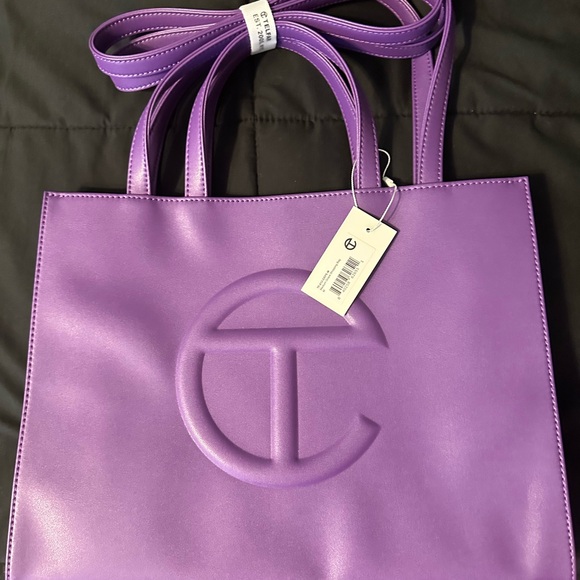 Telfar medium bag- grape - Picture 3 of 4